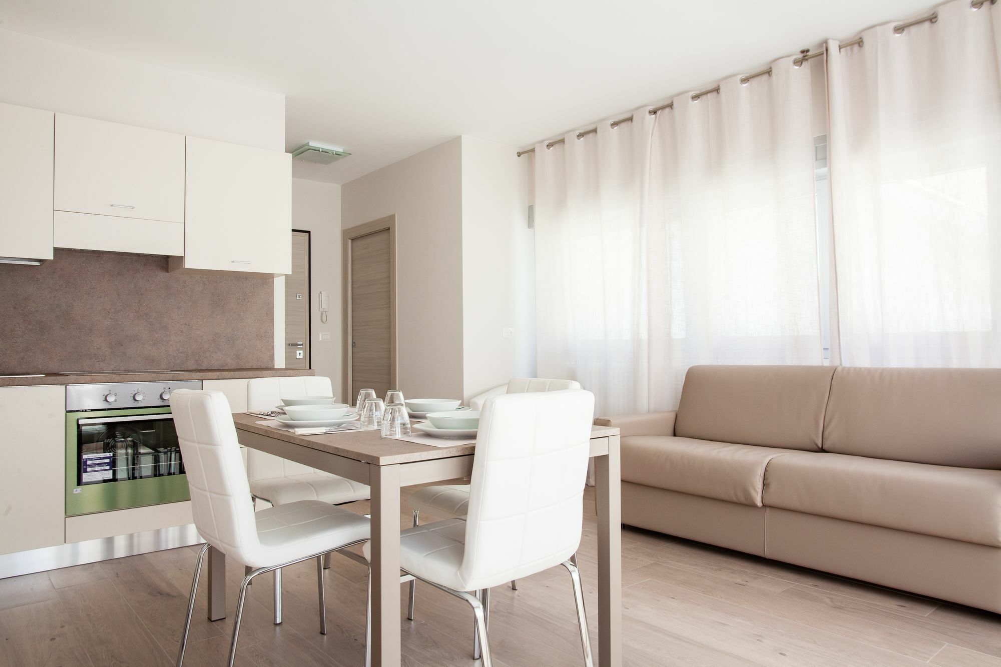Astoria Suite Apartments Bologna Ngoại thất bức ảnh
