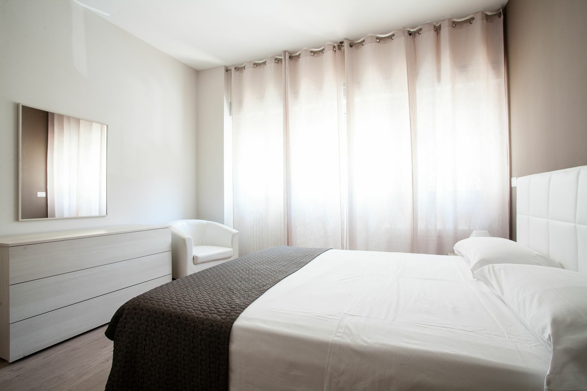 Astoria Suite Apartments Bologna Ngoại thất bức ảnh